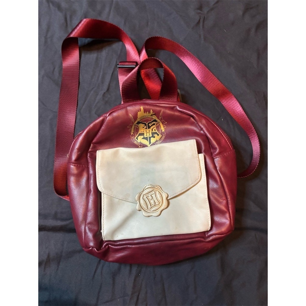 Bioworld Harry Potter Hogwarts‎ Letter Envelope Mini Backpack Purse
